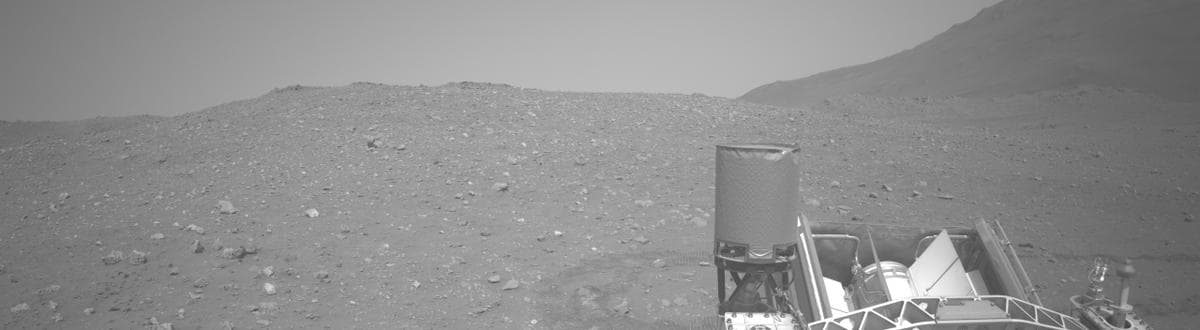Mars image captured by NAVCAM_LEFT on Perseverance