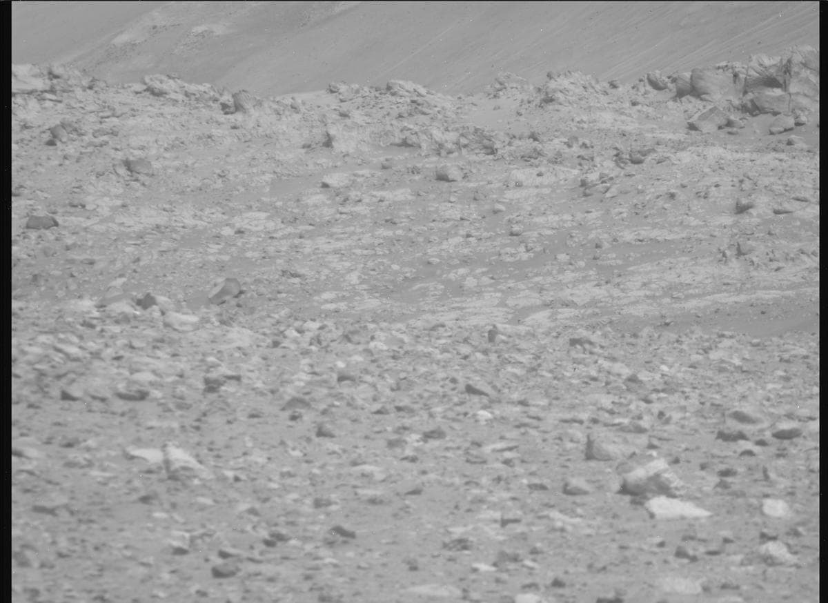 Mars image captured by MCZ_RIGHT on Perseverance