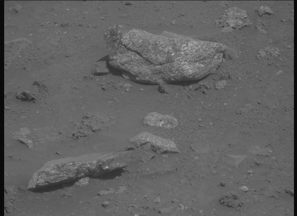 Mars image captured by MCZ_LEFT on Perseverance