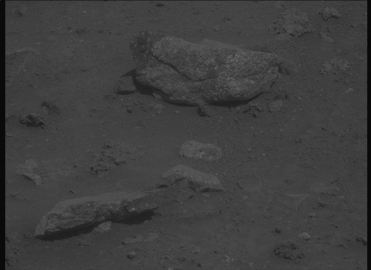 Mars image captured by MCZ_LEFT on Perseverance