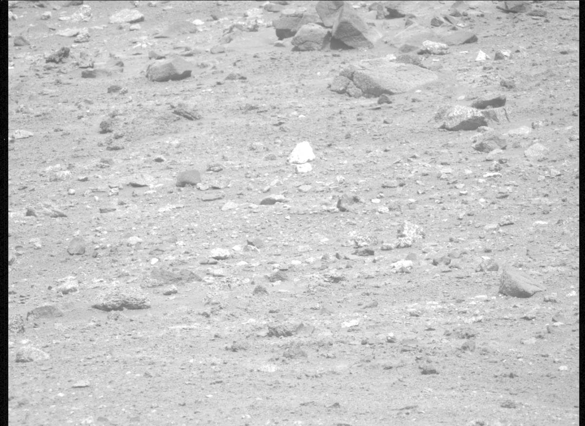 Mars image captured by MCZ_LEFT on Perseverance
