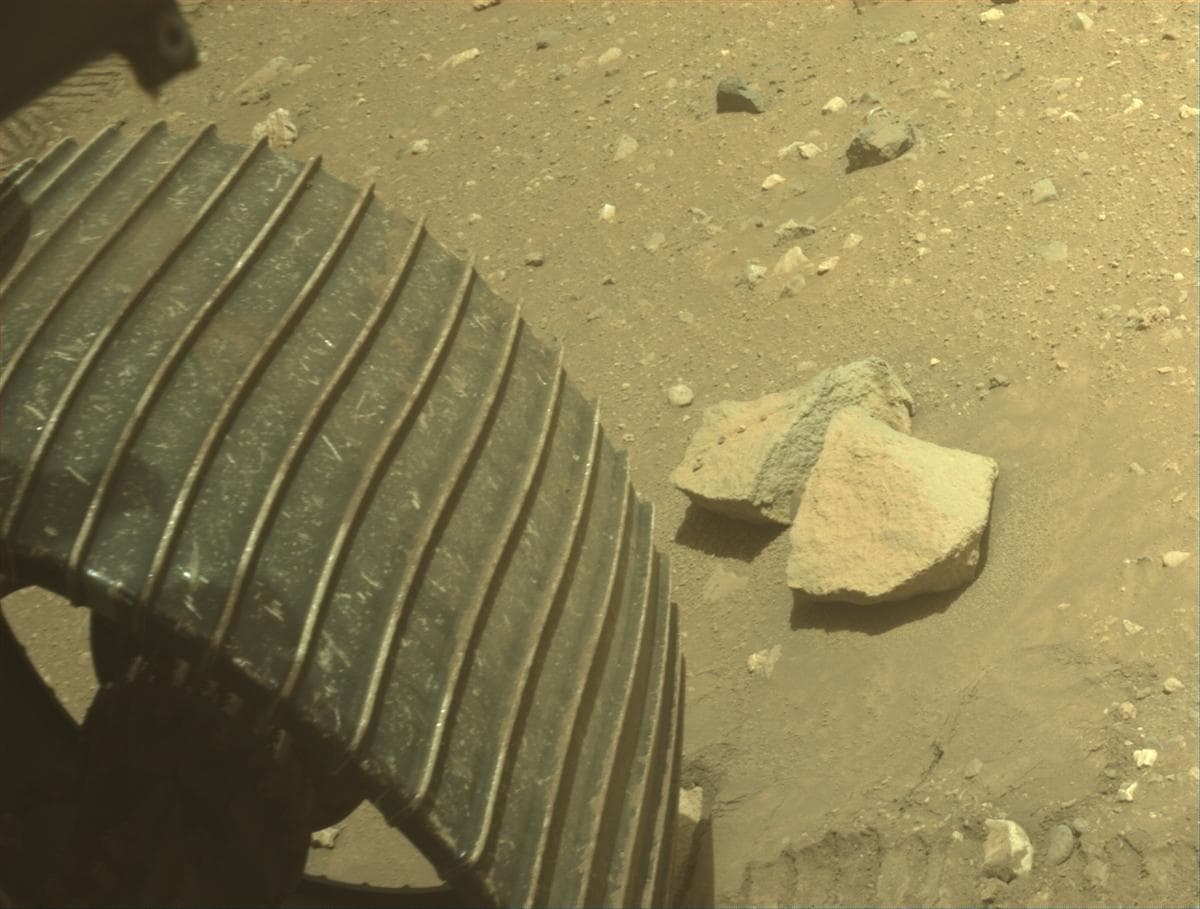 Mars image captured by FRONT_HAZCAM_LEFT_A on Perseverance