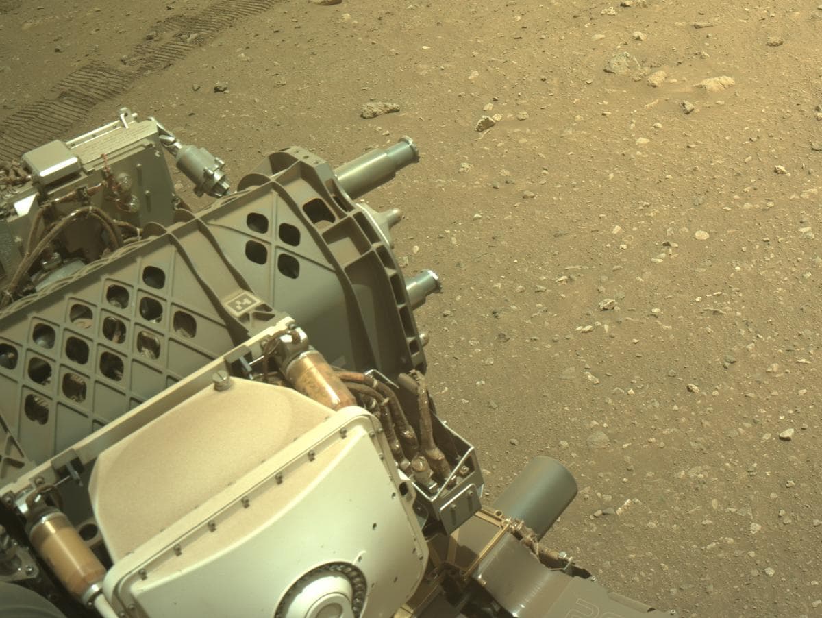 Mars image captured by NAVCAM_LEFT on Perseverance