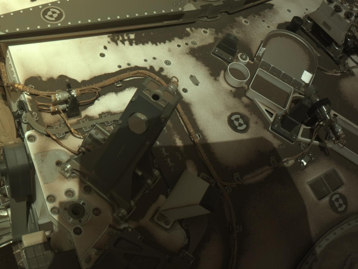Mars image captured by NAVCAM_LEFT on Perseverance