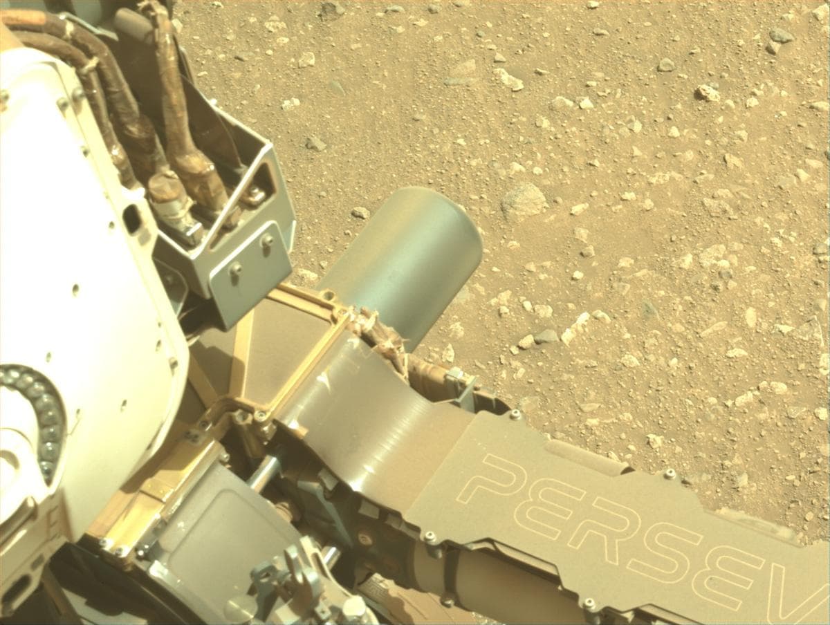 Mars image captured by NAVCAM_LEFT on Perseverance