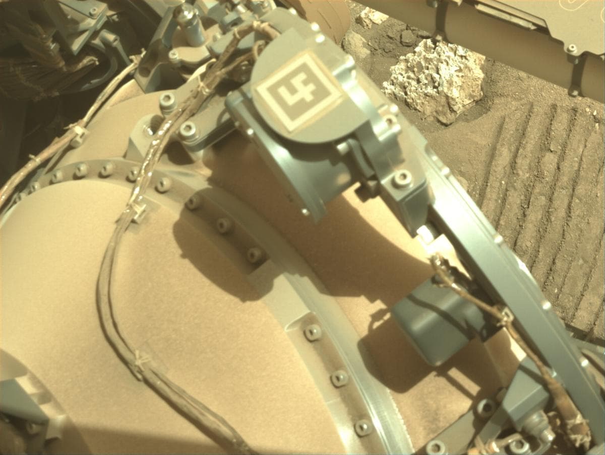 Mars image captured by NAVCAM_LEFT on Perseverance