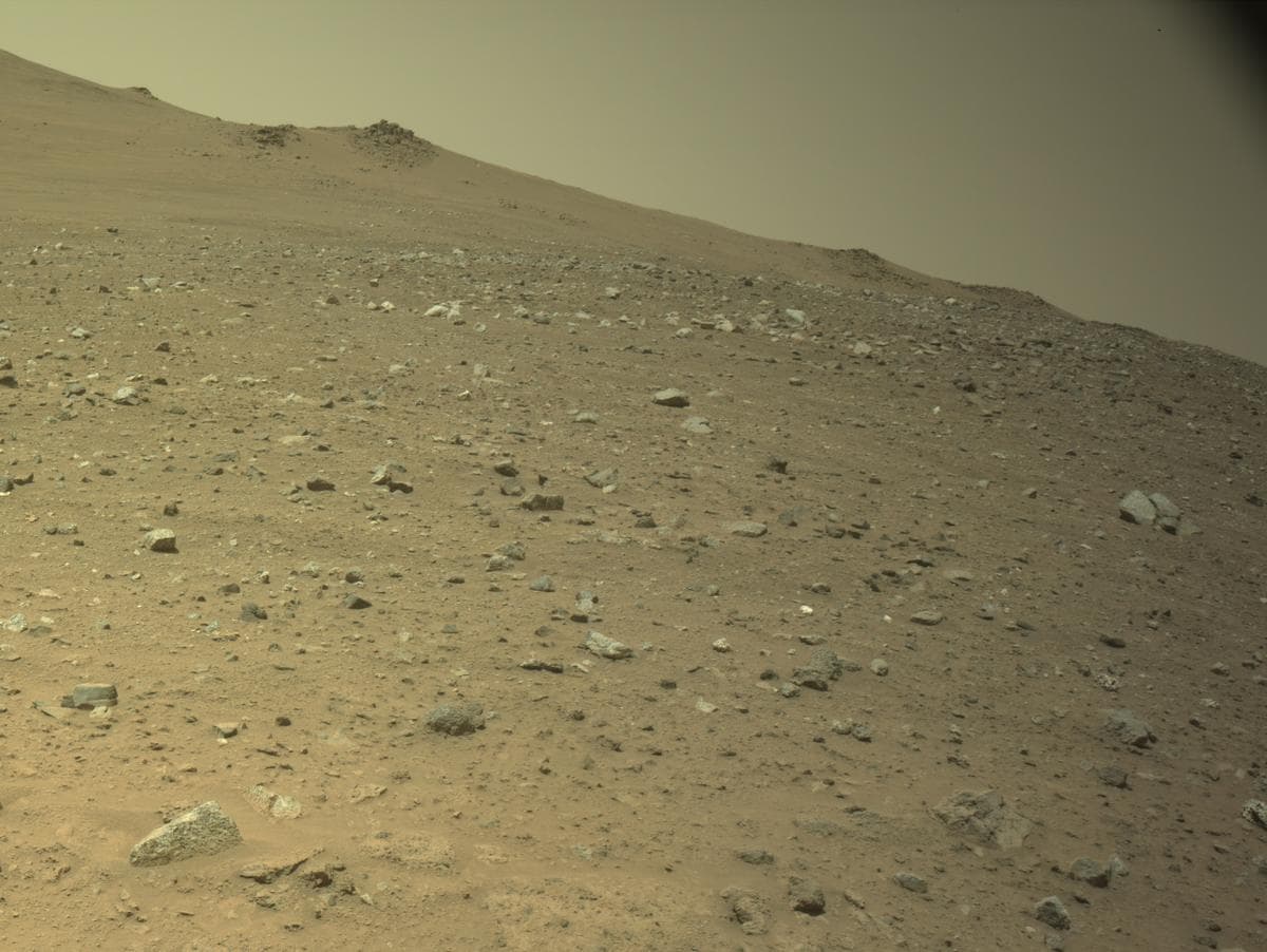 Mars image captured by NAVCAM_RIGHT on Perseverance