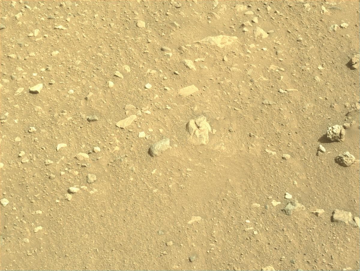 Mars image captured by NAVCAM_RIGHT on Perseverance