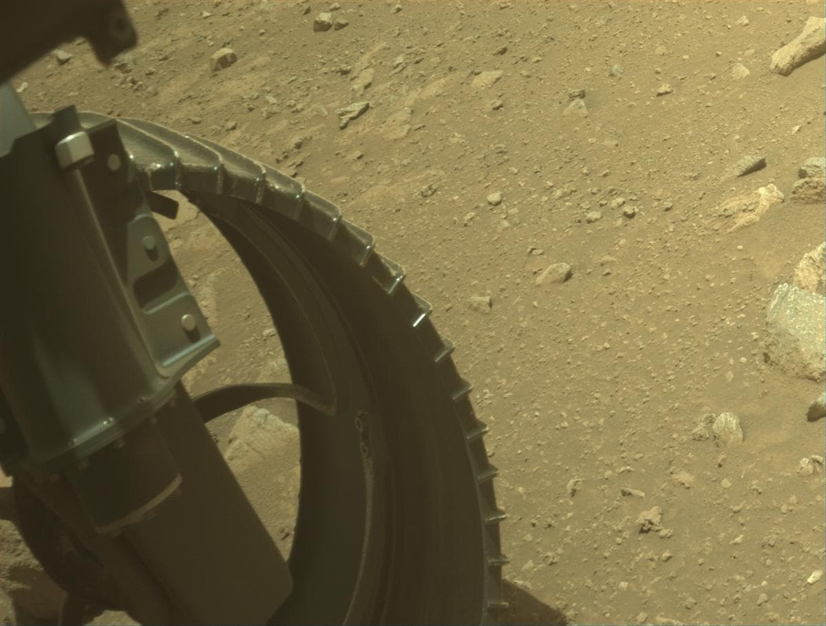 Mars image captured by FRONT_HAZCAM_LEFT_A on Perseverance
