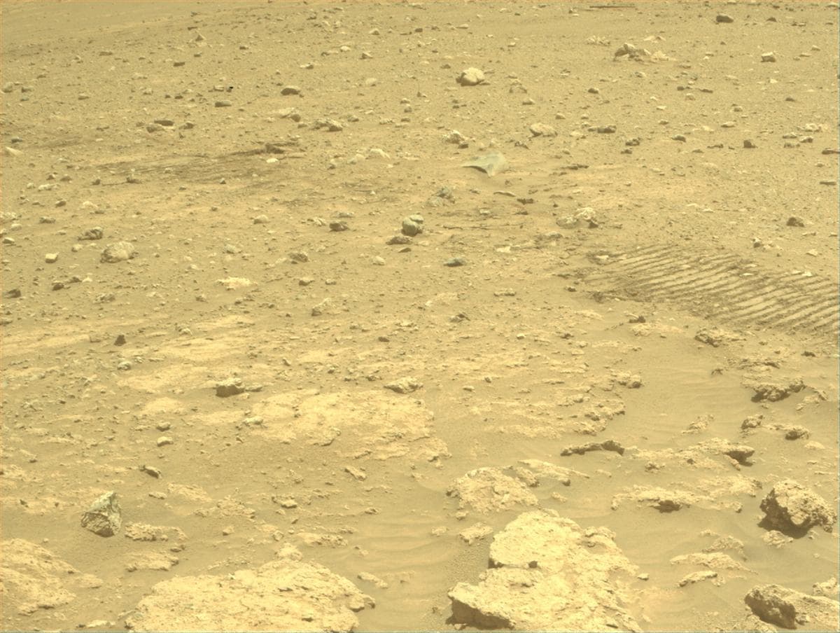 Mars image captured by FRONT_HAZCAM_RIGHT_A on Perseverance