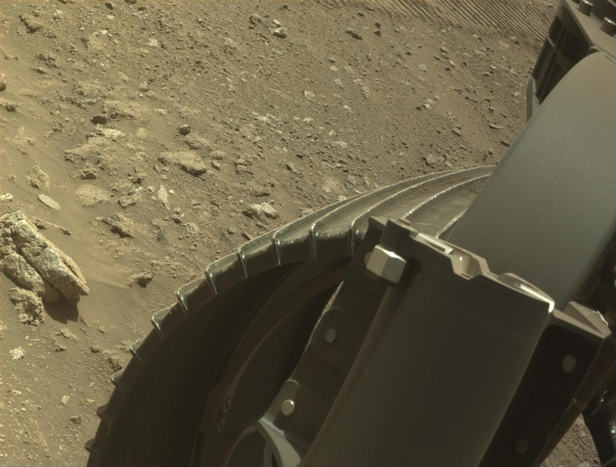 Mars image captured by FRONT_HAZCAM_RIGHT_A on Perseverance