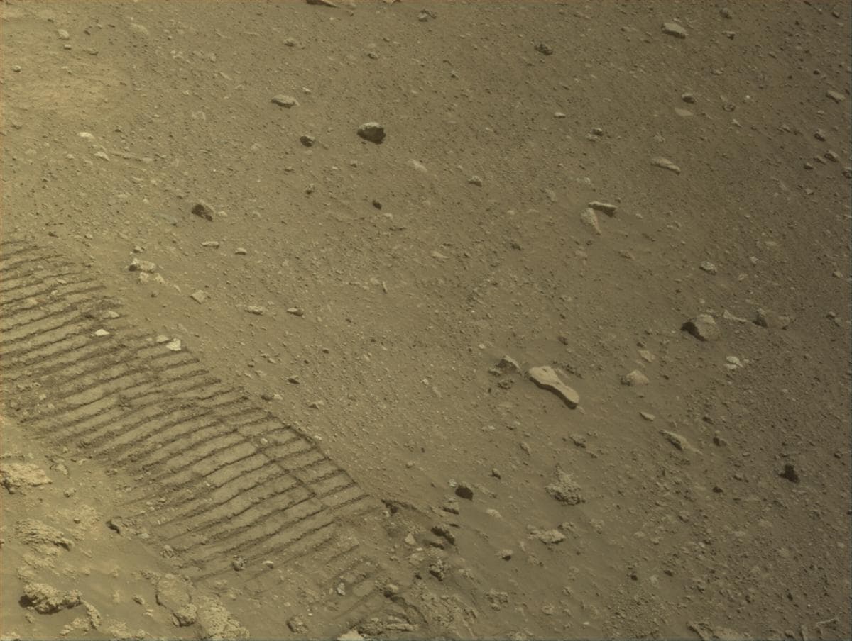 Mars image captured by NAVCAM_LEFT on Perseverance
