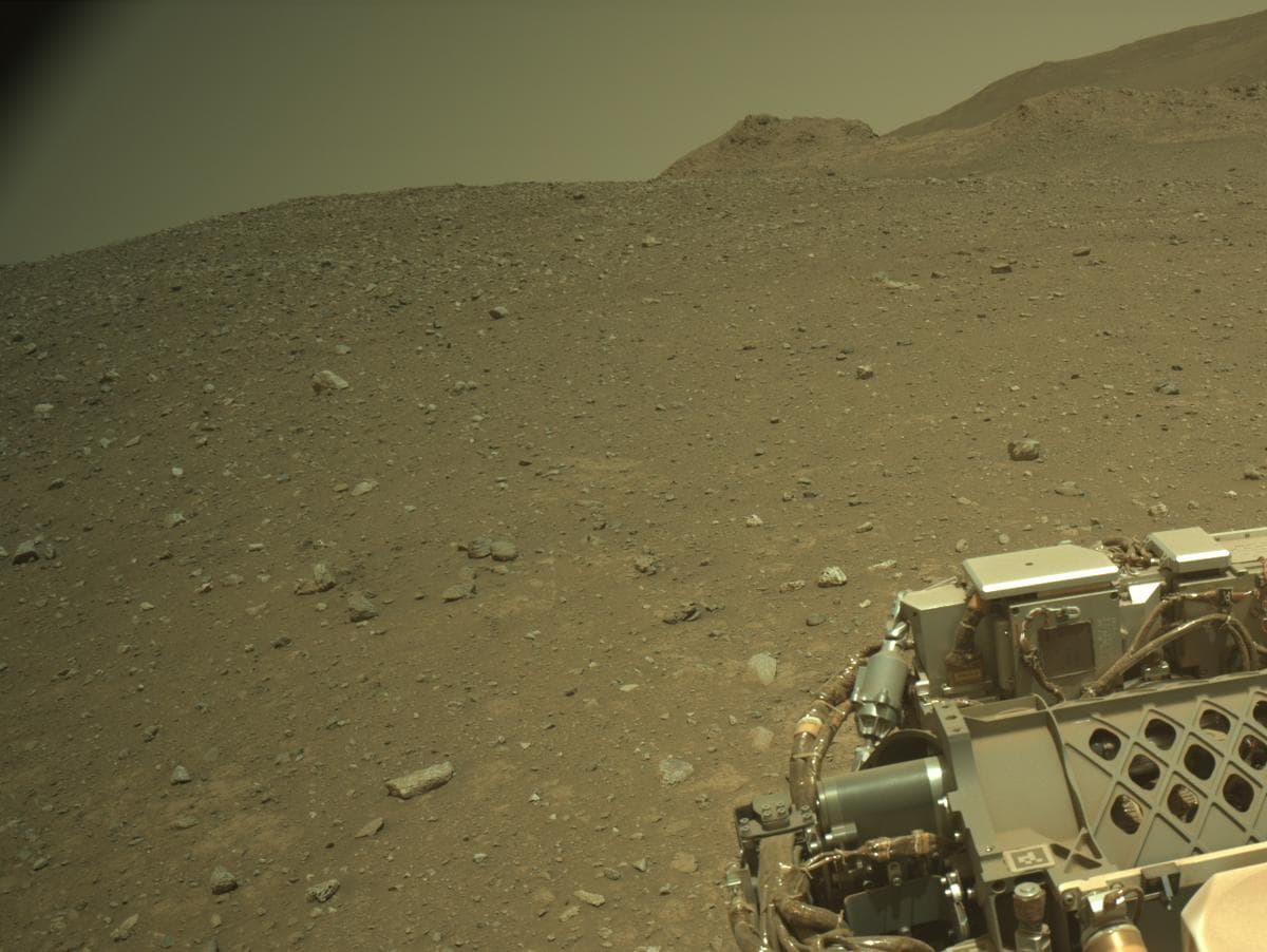 Mars image captured by NAVCAM_LEFT on Perseverance