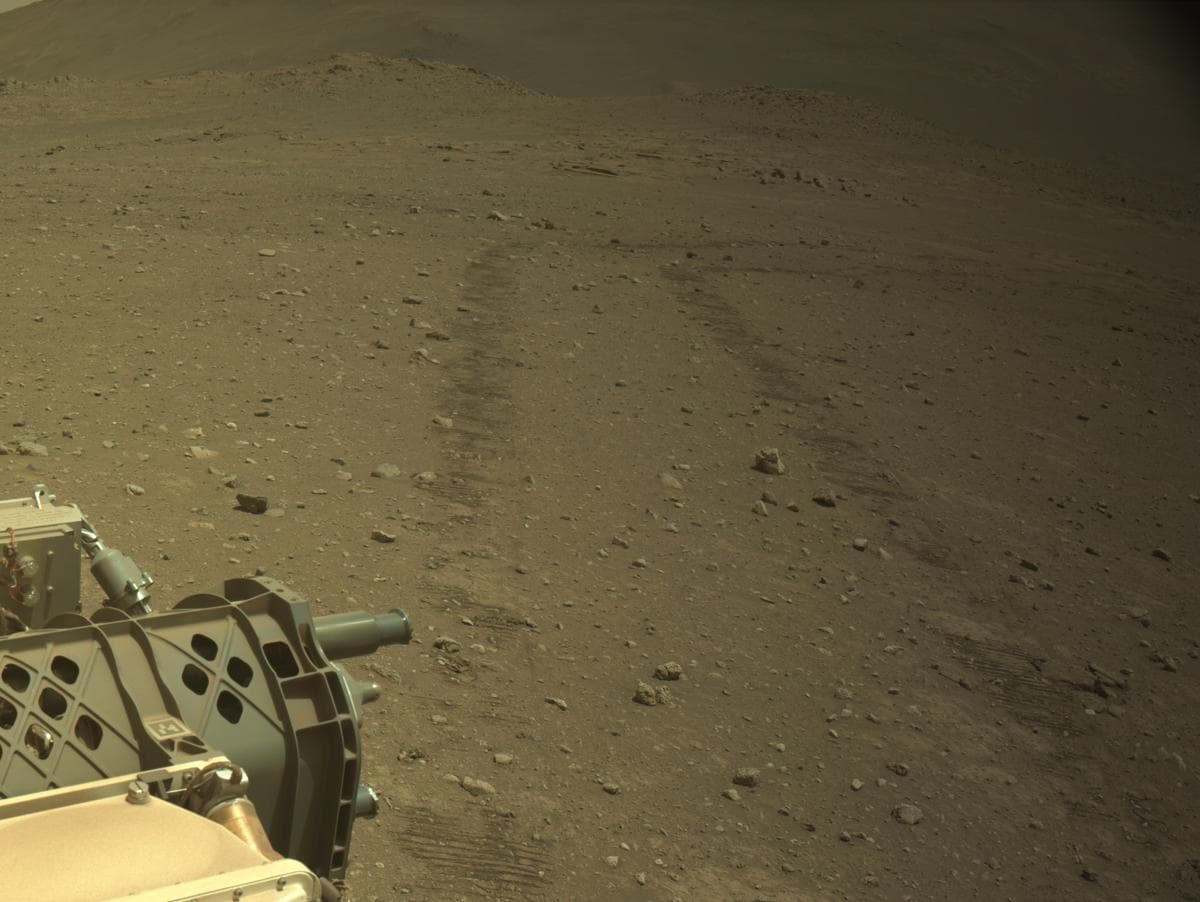 Mars image captured by NAVCAM_LEFT on Perseverance