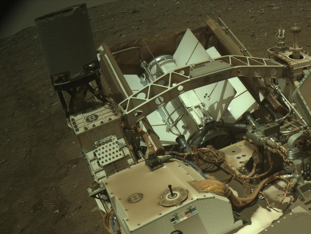 Mars image captured by NAVCAM_LEFT on Perseverance