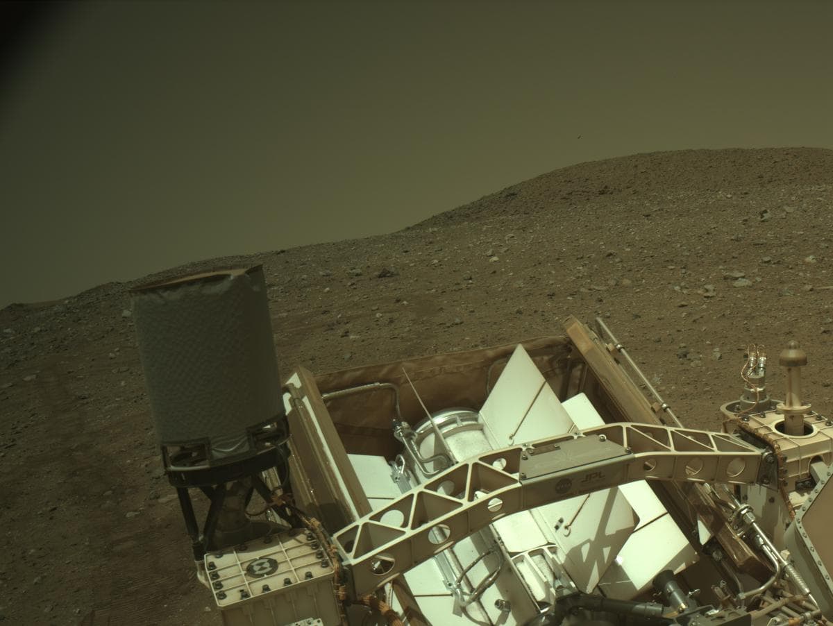 Mars image captured by NAVCAM_LEFT on Perseverance