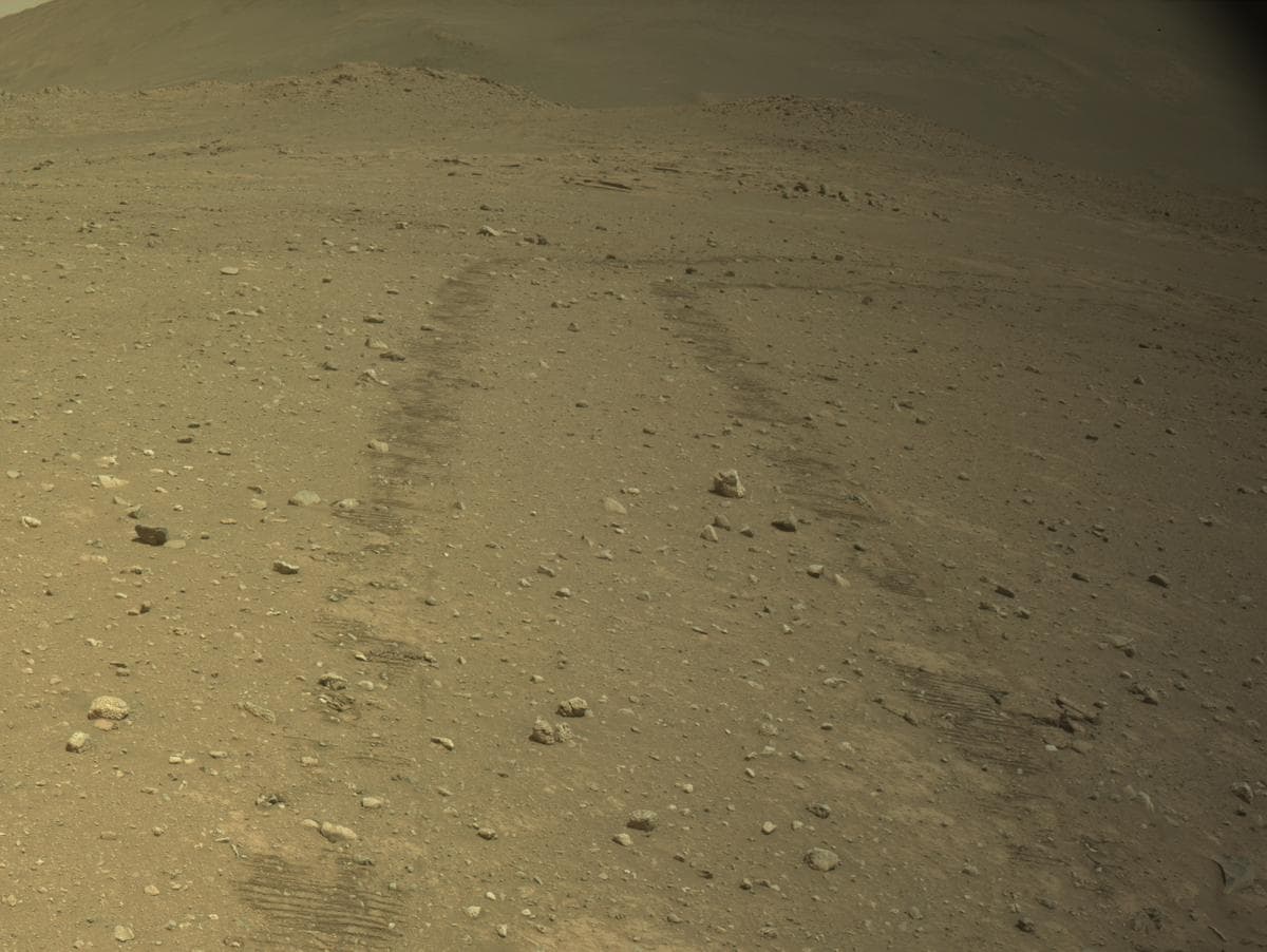 Mars image captured by NAVCAM_RIGHT on Perseverance