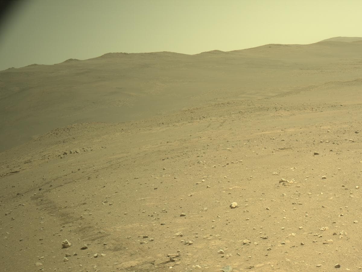 Mars image captured by NAVCAM_RIGHT on Perseverance