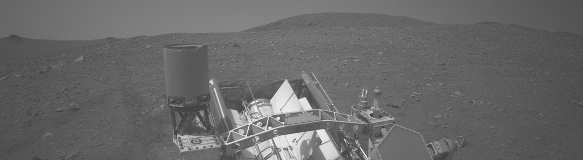 Mars image captured by NAVCAM_LEFT on Perseverance