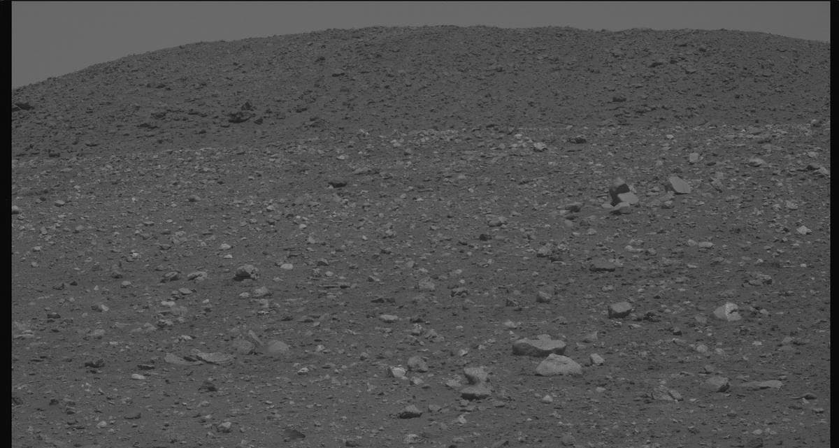 Mars image captured by MCZ_LEFT on Perseverance