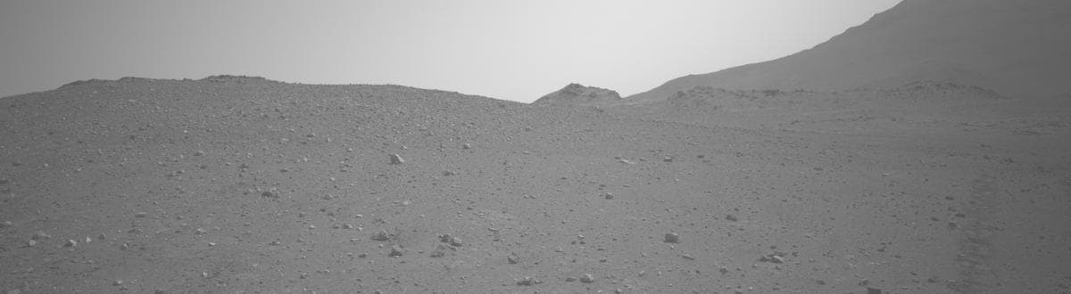 Mars image captured by NAVCAM_LEFT on Perseverance