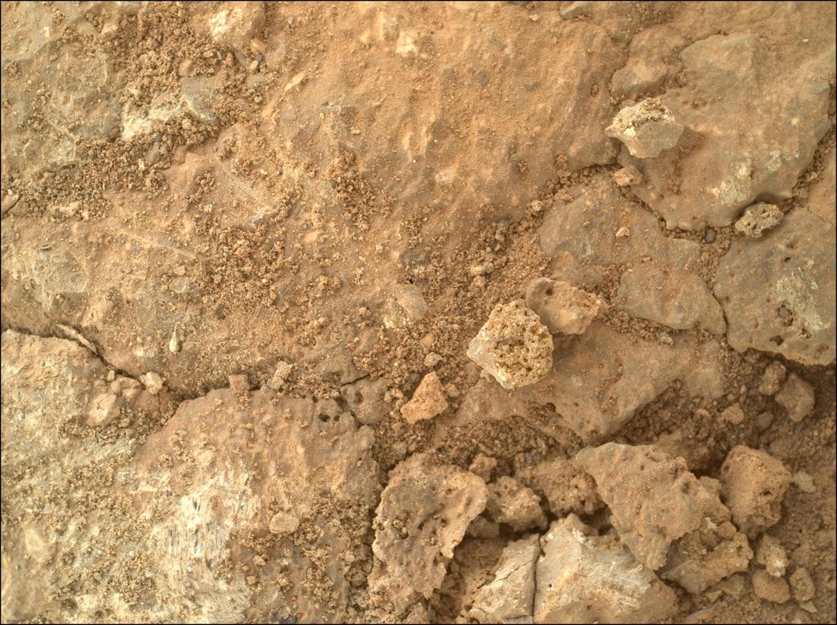 Mars image captured by SHERLOC_WATSON on Perseverance