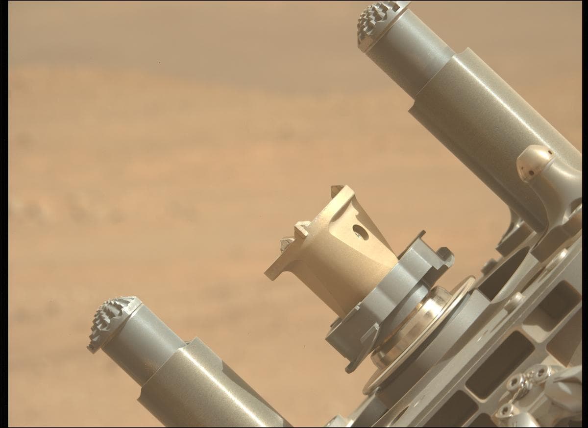 Mars image captured by MCZ_LEFT on Perseverance