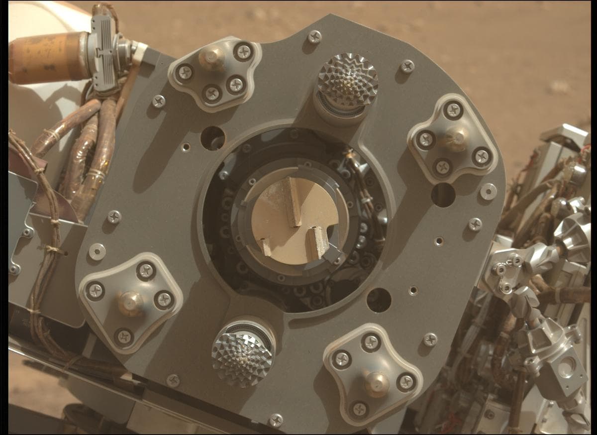 Mars image captured by MCZ_LEFT on Perseverance