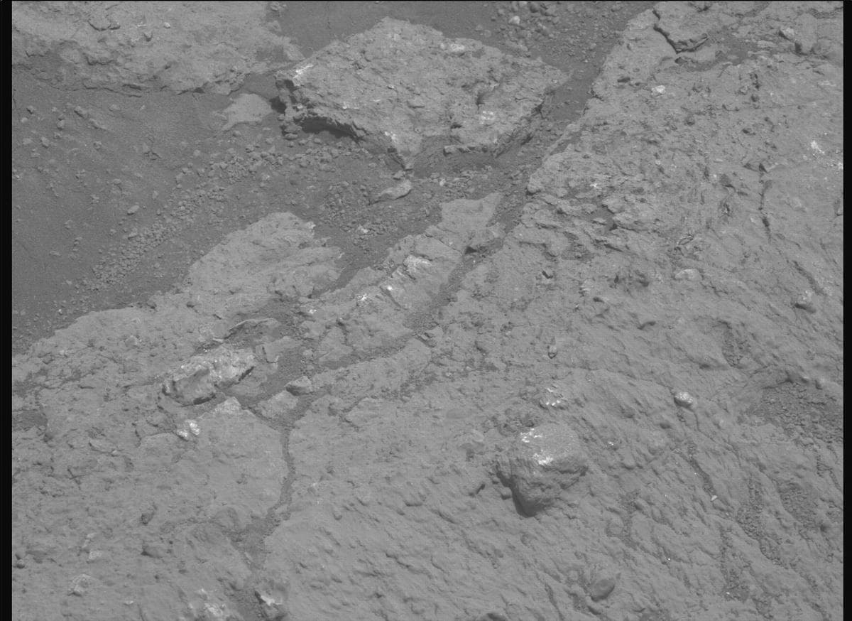 Mars image captured by MCZ_LEFT on Perseverance