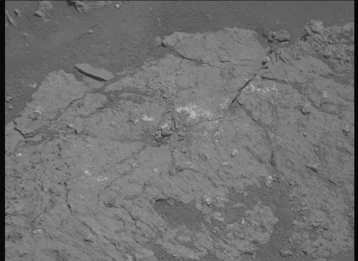 Mars image captured by MCZ_LEFT on Perseverance