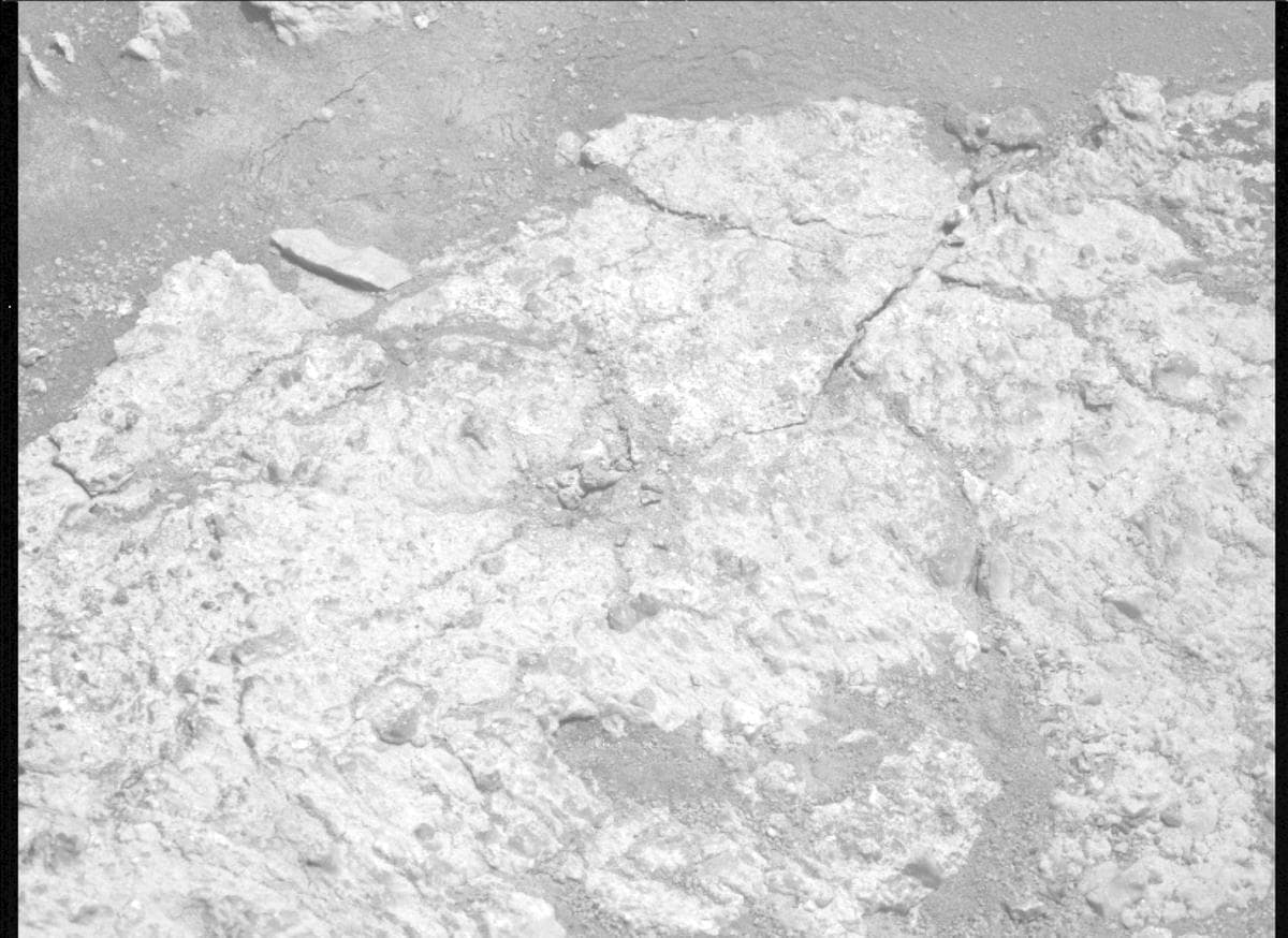 Mars image captured by MCZ_LEFT on Perseverance