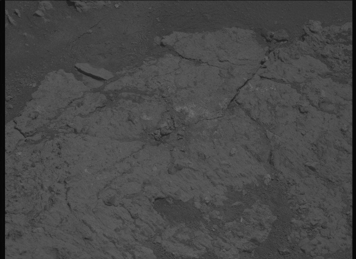 Mars image captured by MCZ_LEFT on Perseverance