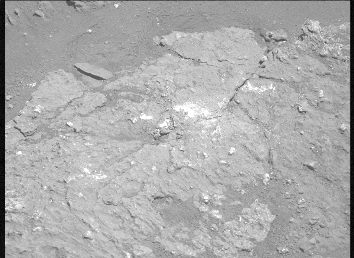 Mars image captured by MCZ_LEFT on Perseverance