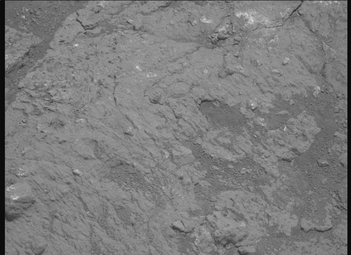 Mars image captured by MCZ_RIGHT on Perseverance