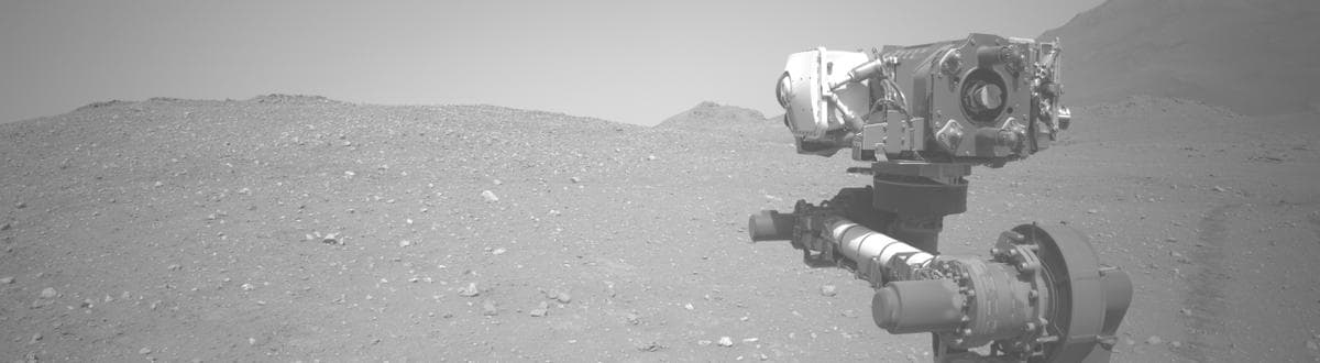 Mars image captured by NAVCAM_LEFT on Perseverance