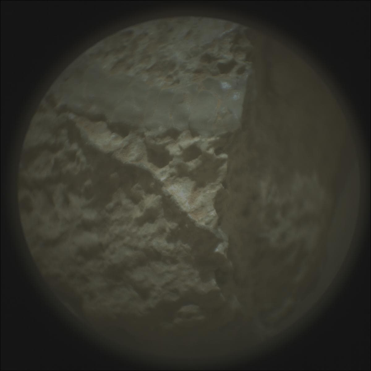 Mars image captured by SUPERCAM_RMI on Perseverance