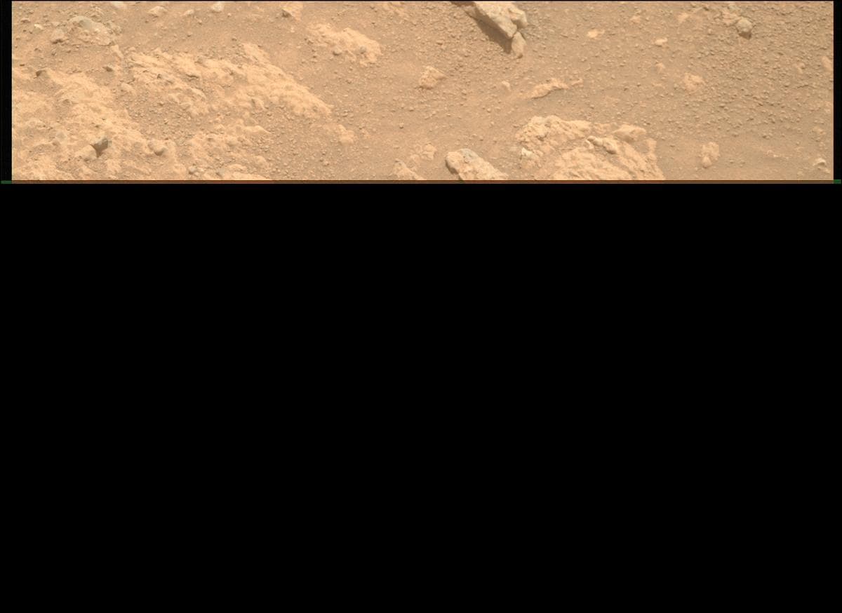 Mars image captured by MCZ_RIGHT on Perseverance