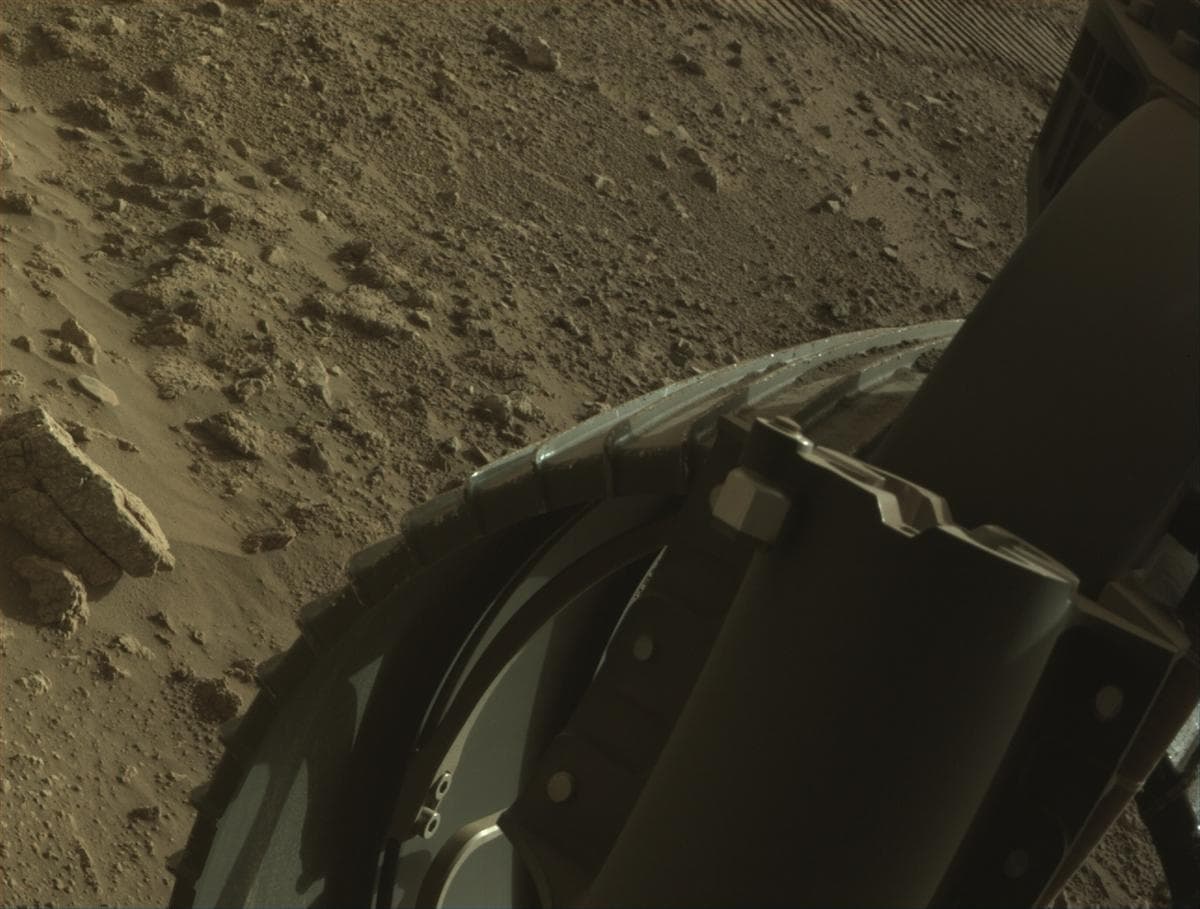 Mars image captured by FRONT_HAZCAM_RIGHT_A on Perseverance