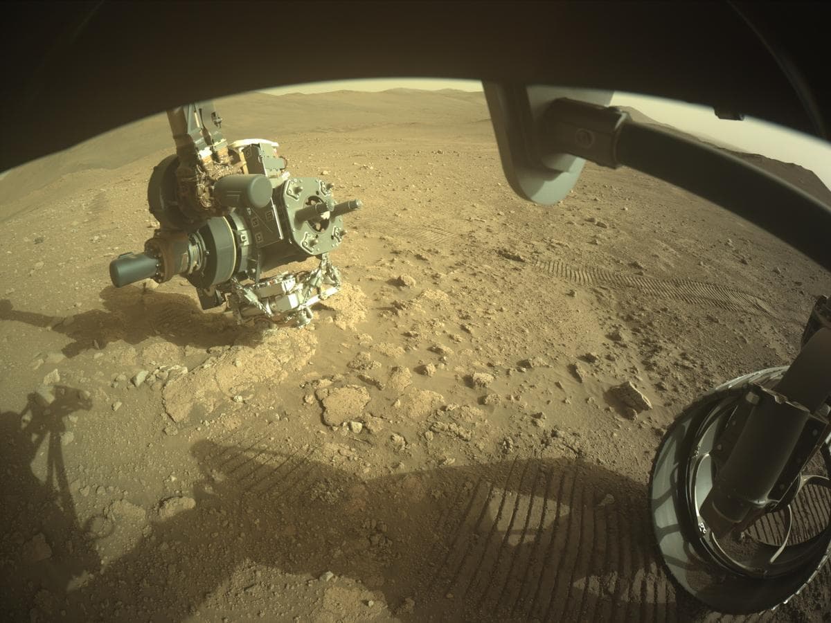 Mars image captured by FRONT_HAZCAM_RIGHT_A on Perseverance