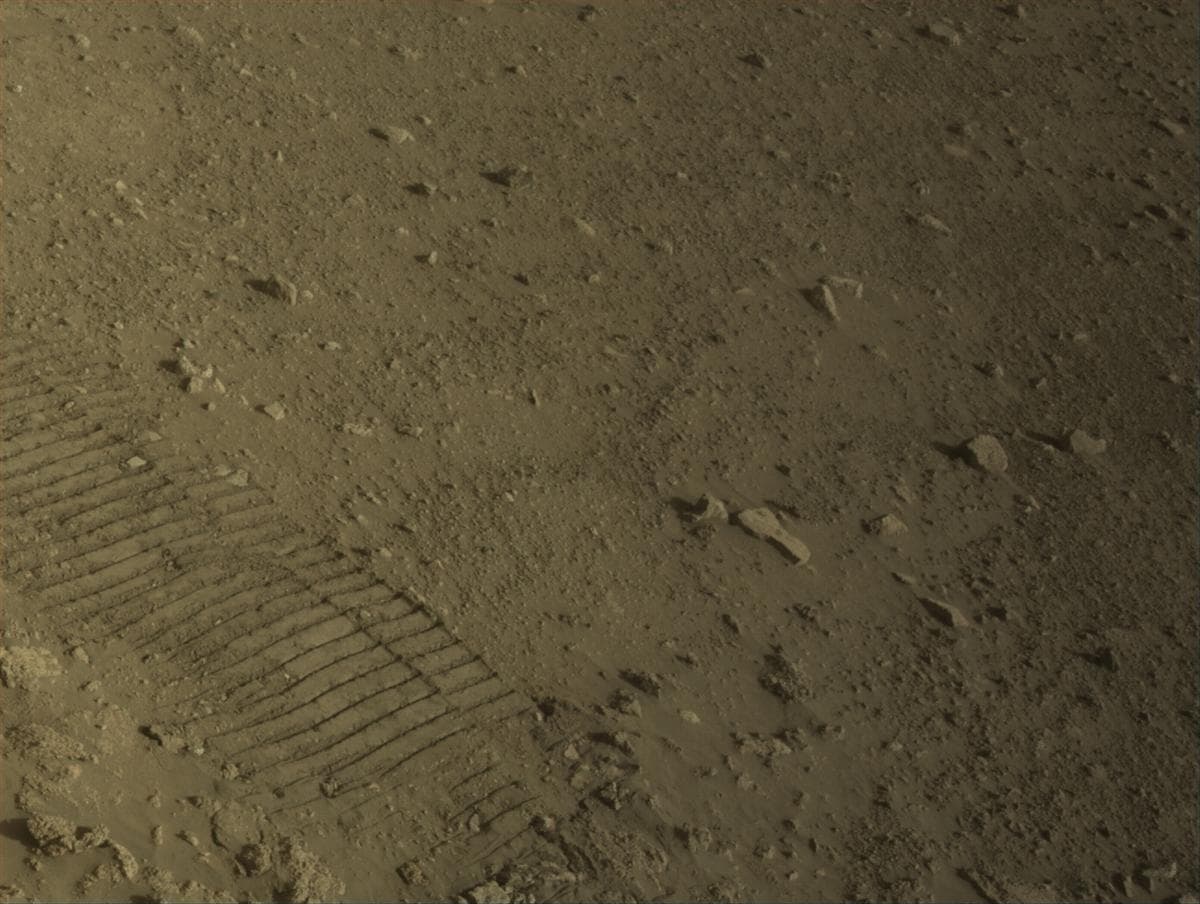 Mars image captured by NAVCAM_LEFT on Perseverance
