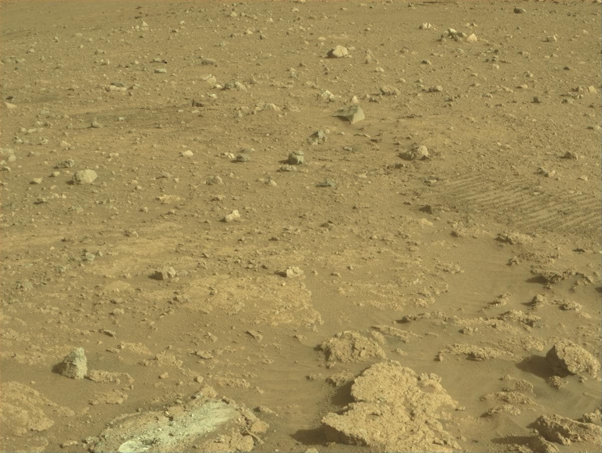 Mars image captured by FRONT_HAZCAM_RIGHT_A on Perseverance