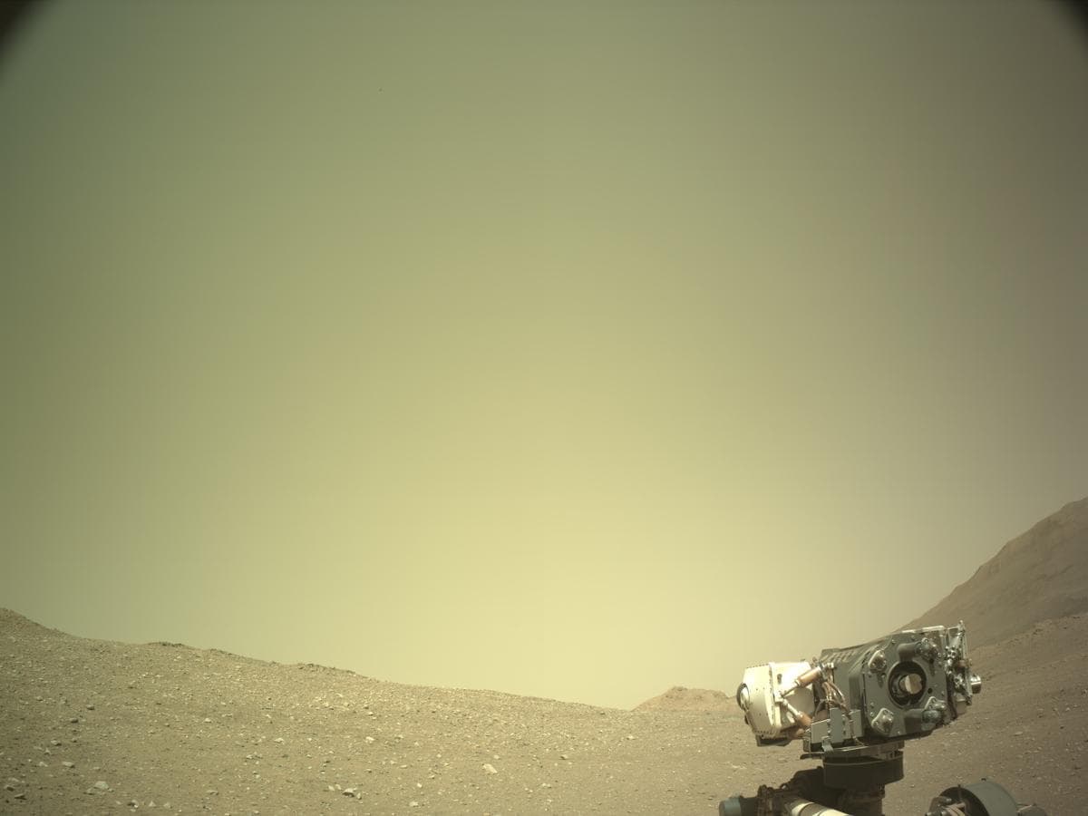 Mars image captured by NAVCAM_LEFT on Perseverance