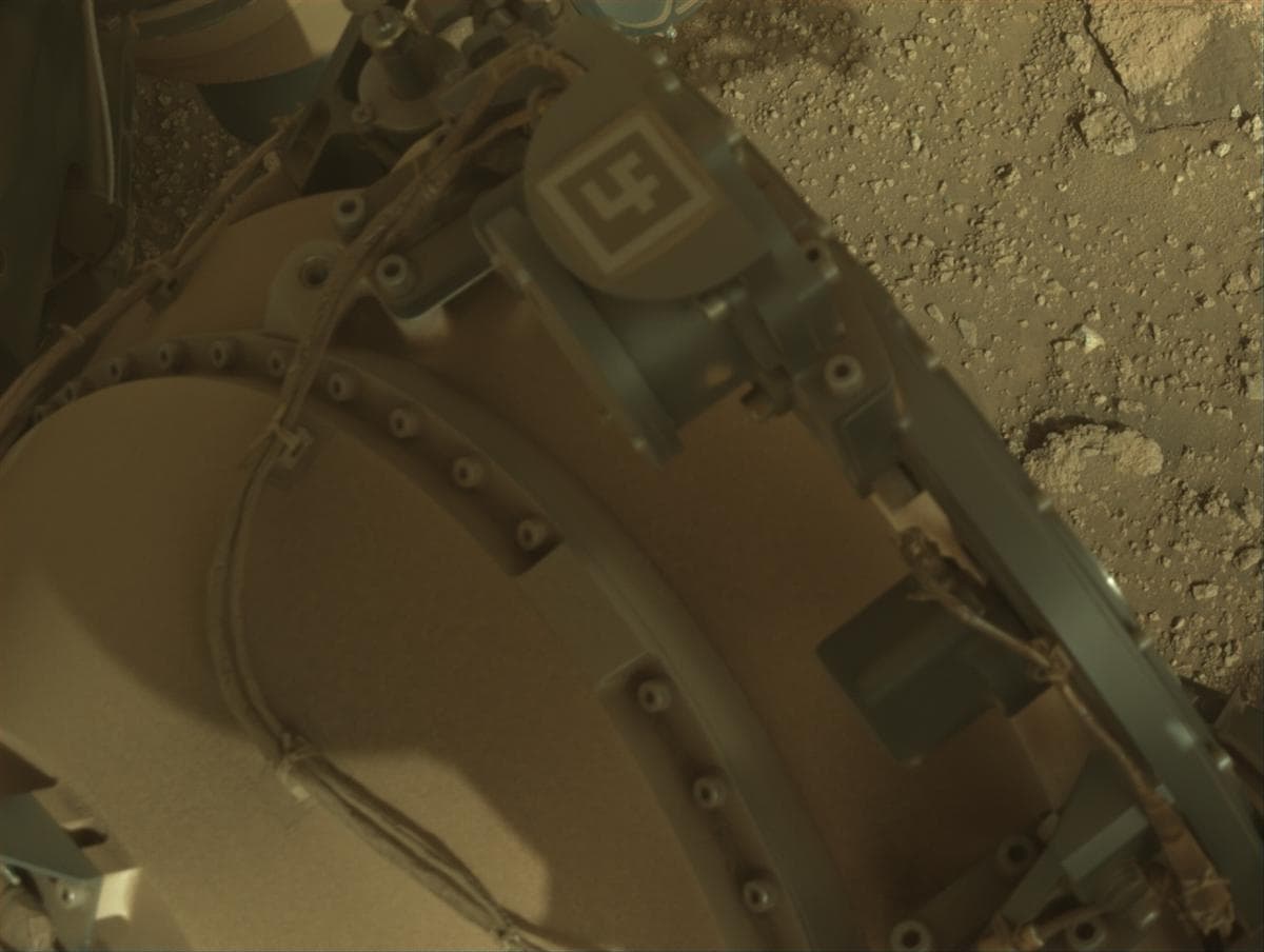 Mars image captured by NAVCAM_LEFT on Perseverance