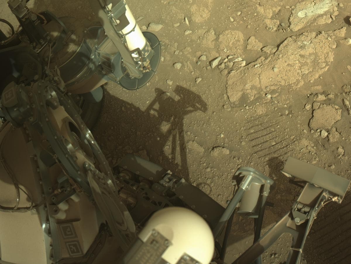 Mars image captured by NAVCAM_RIGHT on Perseverance