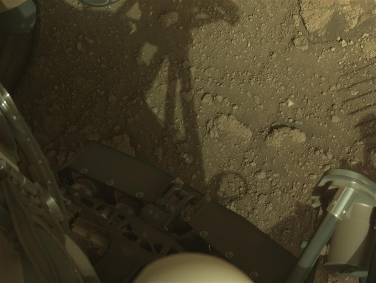 Mars image captured by NAVCAM_RIGHT on Perseverance