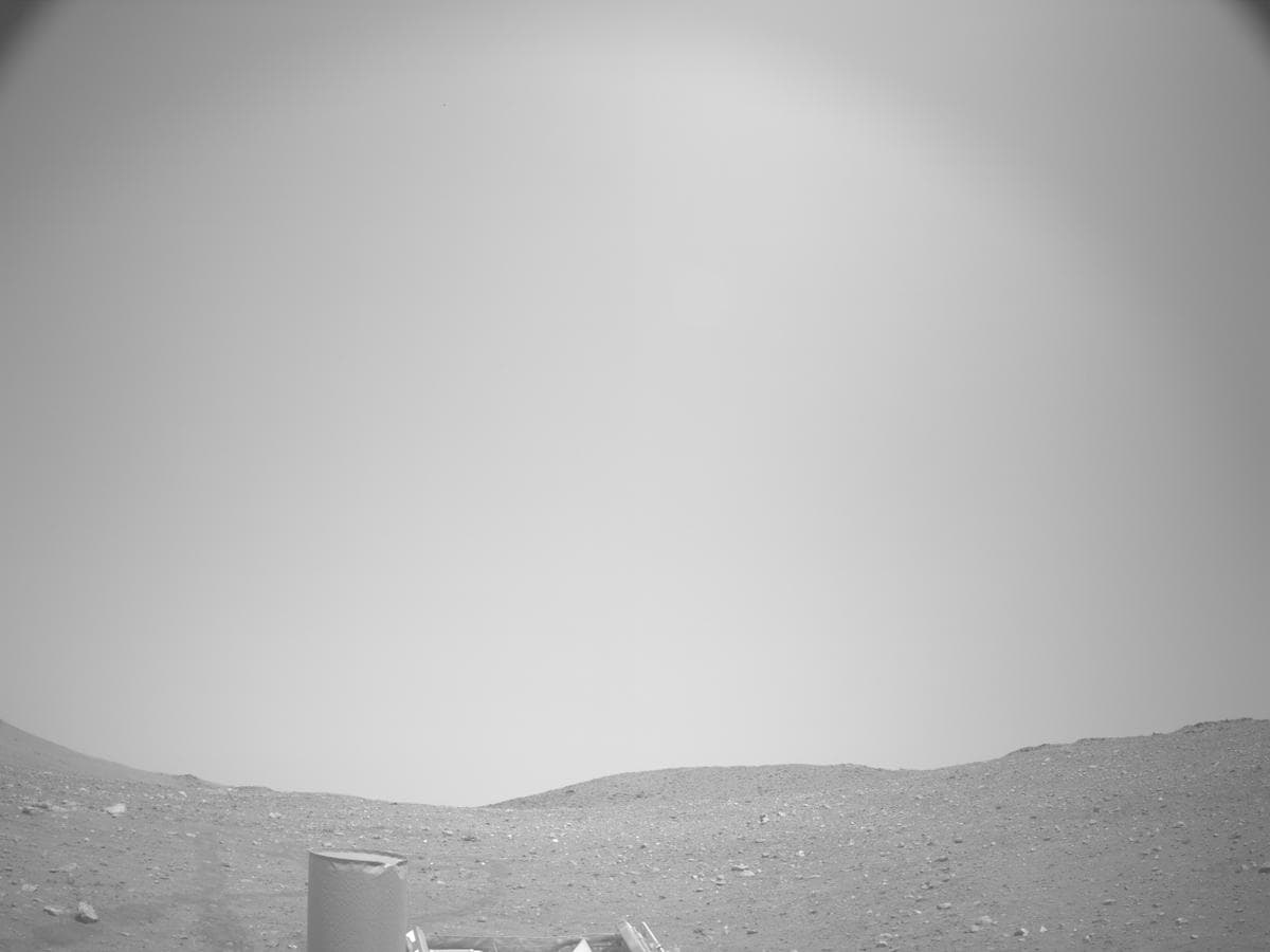Mars image captured by NAVCAM_LEFT on Perseverance