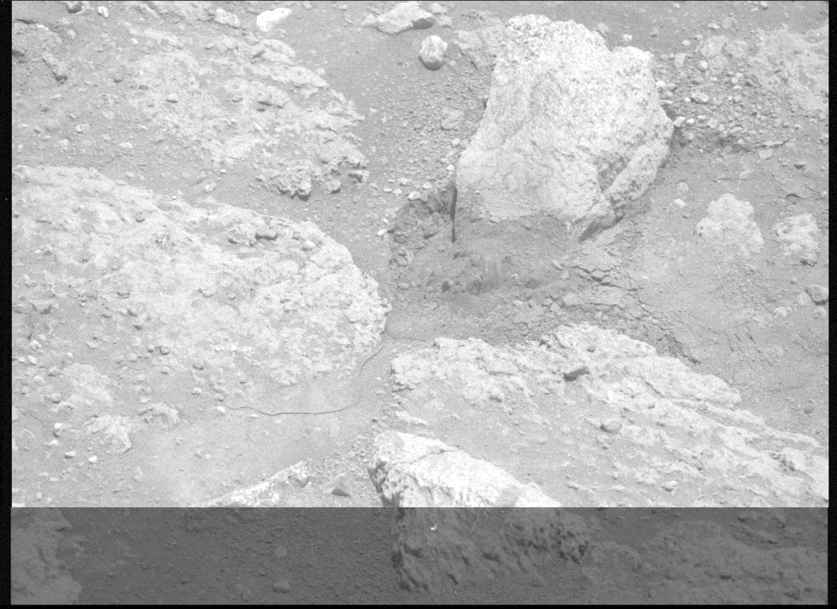 Mars image captured by MCZ_LEFT on Perseverance