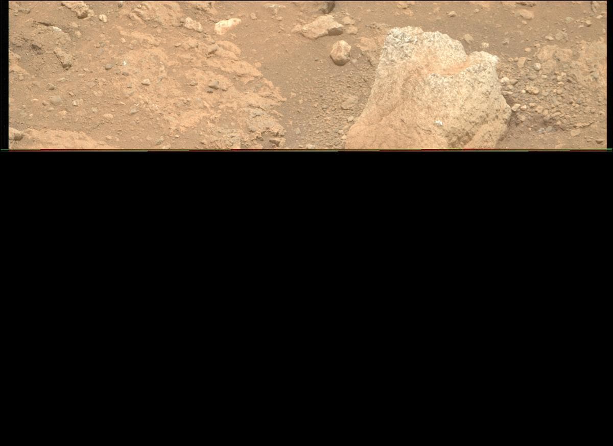 Mars image captured by MCZ_RIGHT on Perseverance