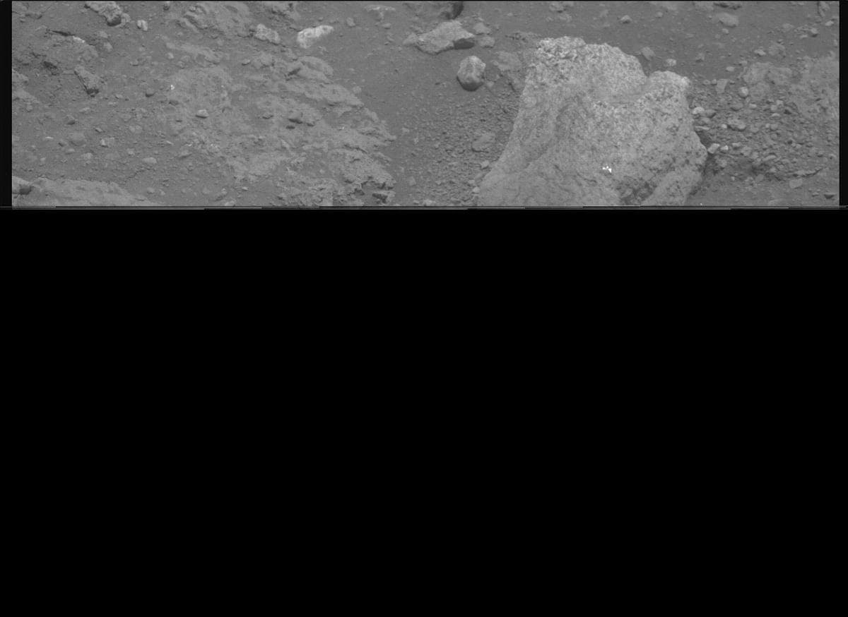 Mars image captured by MCZ_RIGHT on Perseverance
