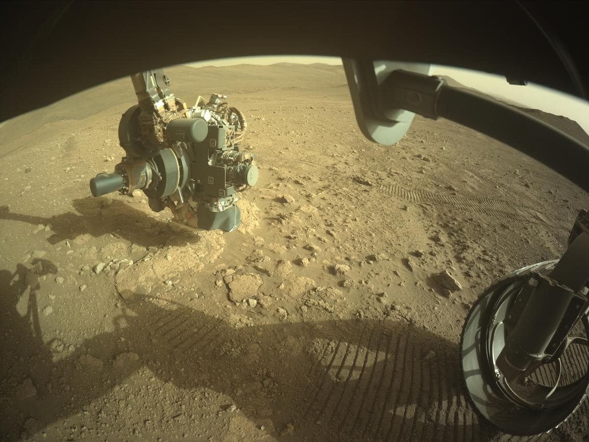 Mars image captured by FRONT_HAZCAM_RIGHT_A on Perseverance